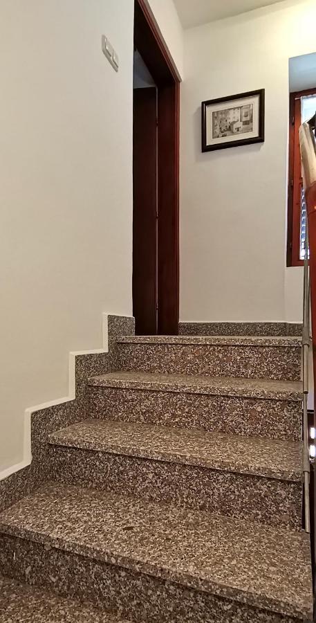Studio Apartment L&G Ровин Екстериор снимка