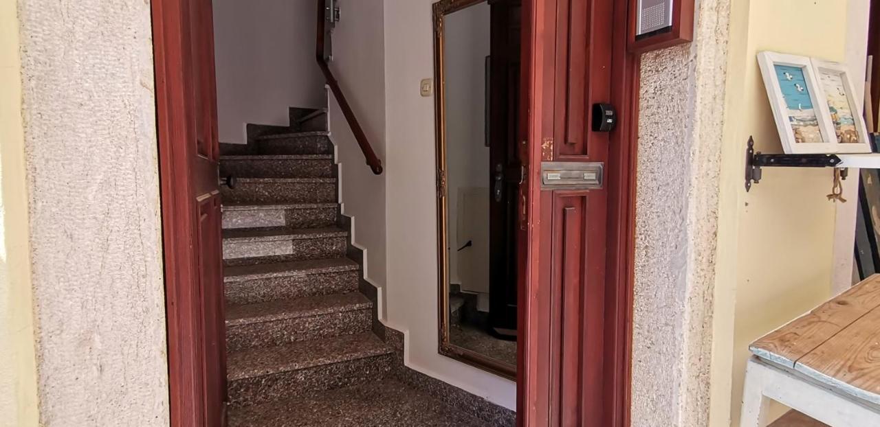 Studio Apartment L&G Ровин Екстериор снимка